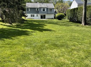 190 Albemarle Rd, White Plains, NY 10605