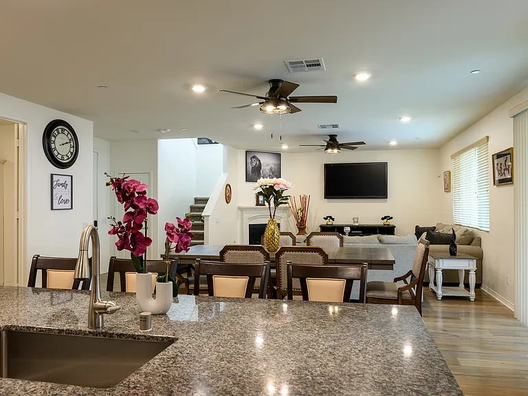 36173 Saint Claire Ct — Photo 21