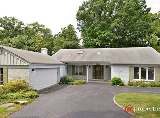 786 Whiteoaks Ln, Highland Park, IL 60035