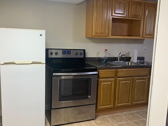 2nd image of 41 Belmont Ave Floor 1
