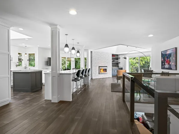 6102 Waterford Ct S, Minneapolis, MN 55436