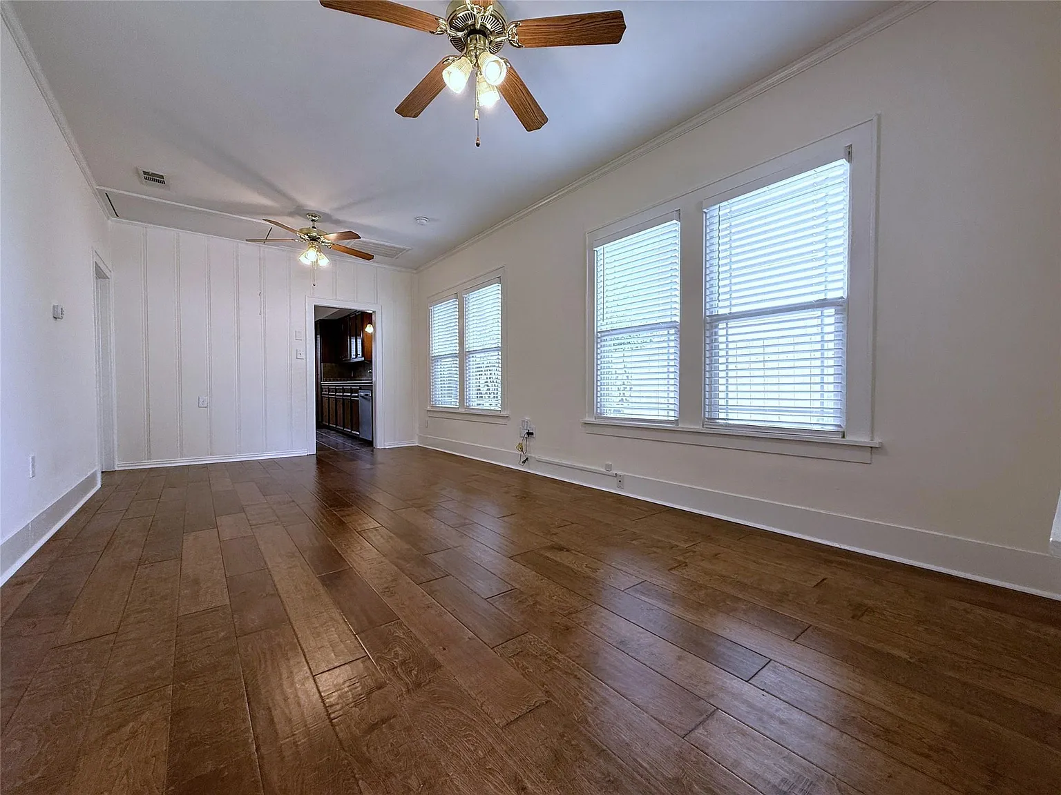2 bed, 2.0 bath, $1,995 — Photo 4