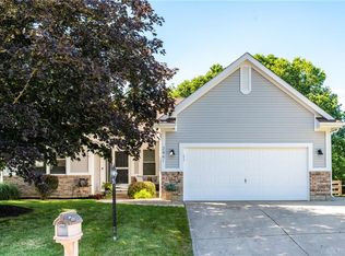 2441 Rosina Dr, Miamisburg, OH 45342