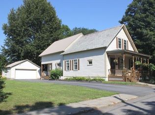 18 Prospect St, Springfield, VT 05156