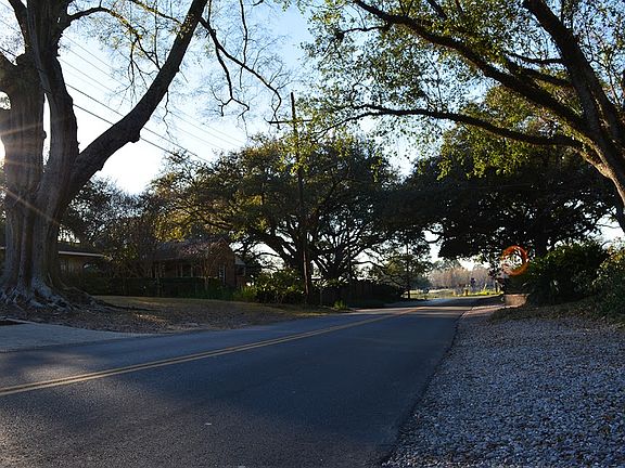 Second House from LSU Lakes