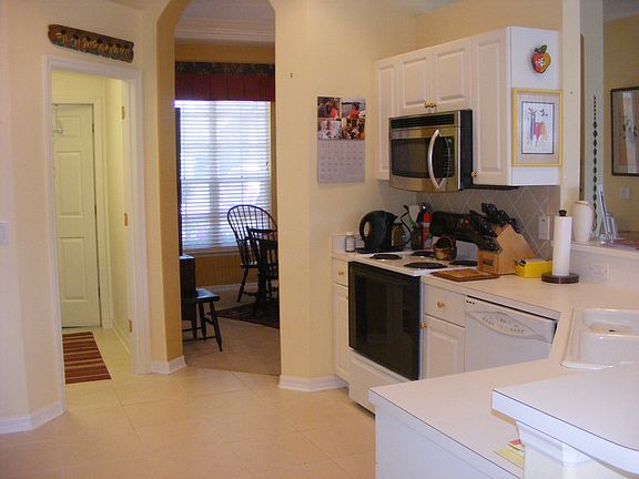 5th image of 404 Quail Hill Dr