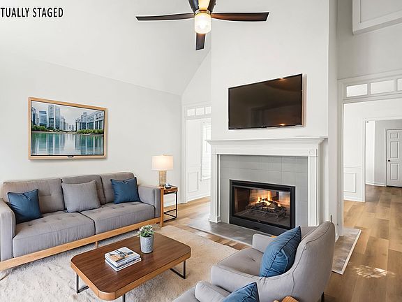 Virtually Staged - Imagine Your Possibilitie