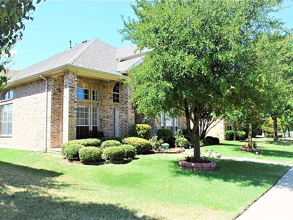 2nd image of 3112 Golden Springs Dr