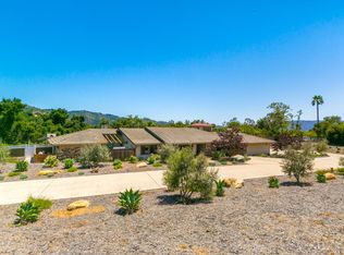 10999 Encino Dr, Oak View, CA 93022