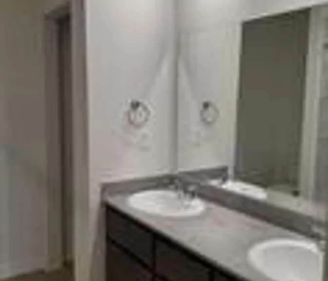 1812 Ponca Trce #A — Photo 2
