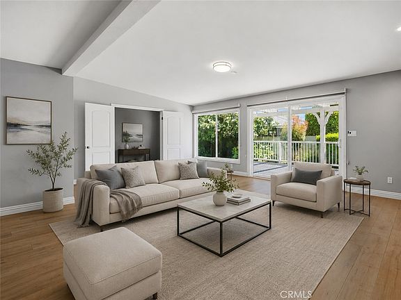 3rd image of 16250 Bermuda St