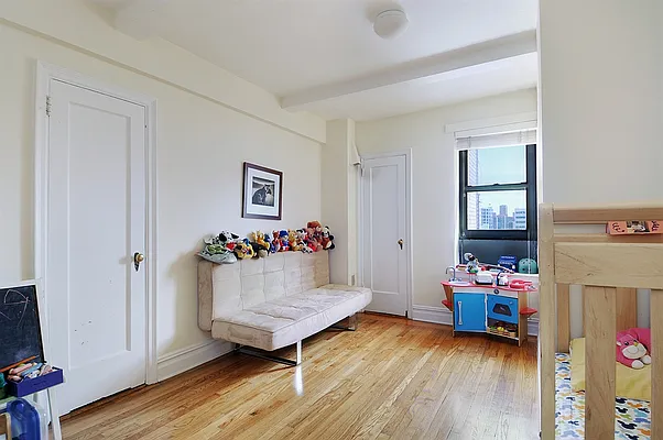 Sold by Corcoran | media 16