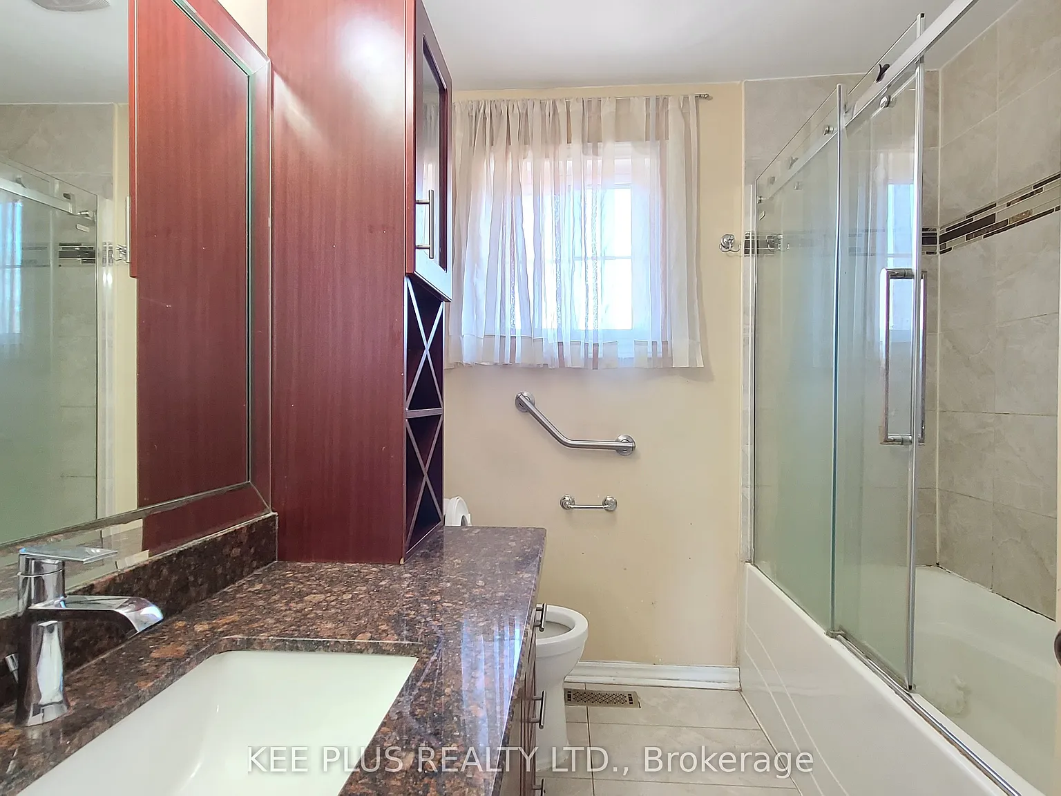 3 bed, $2,800 — Photo 4