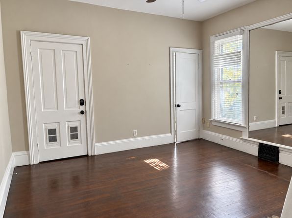 520 SE Riverside Dr APT B1