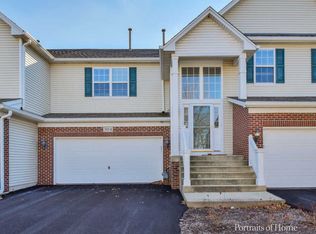 304 Ridge Rd, North Aurora, IL 60542