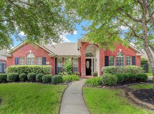 16015 Heron Trl, Tomball, TX 77377