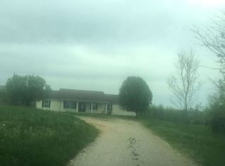 1927 Hays Smiths Grove Rd, Smiths Grove, KY 42171