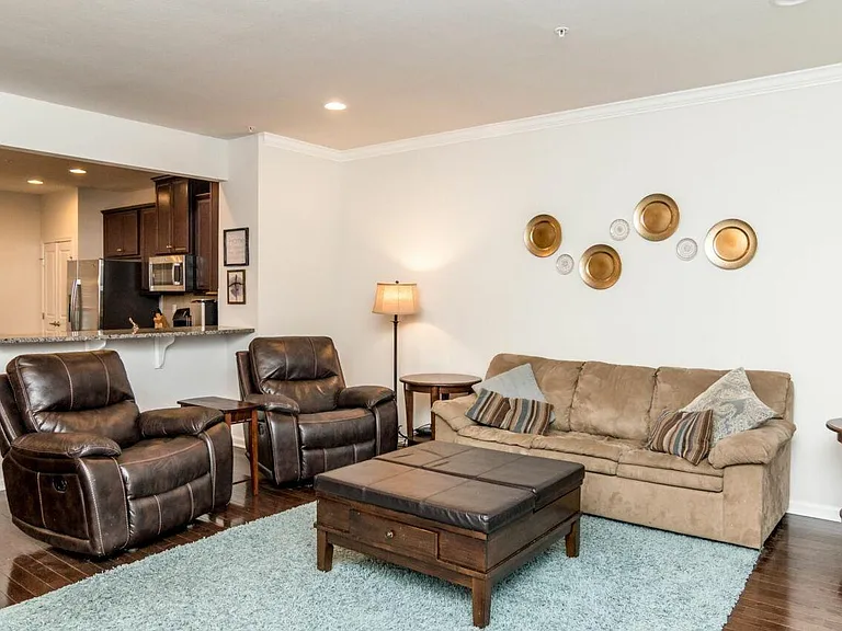 420 Fairmont Dr — Photo 14