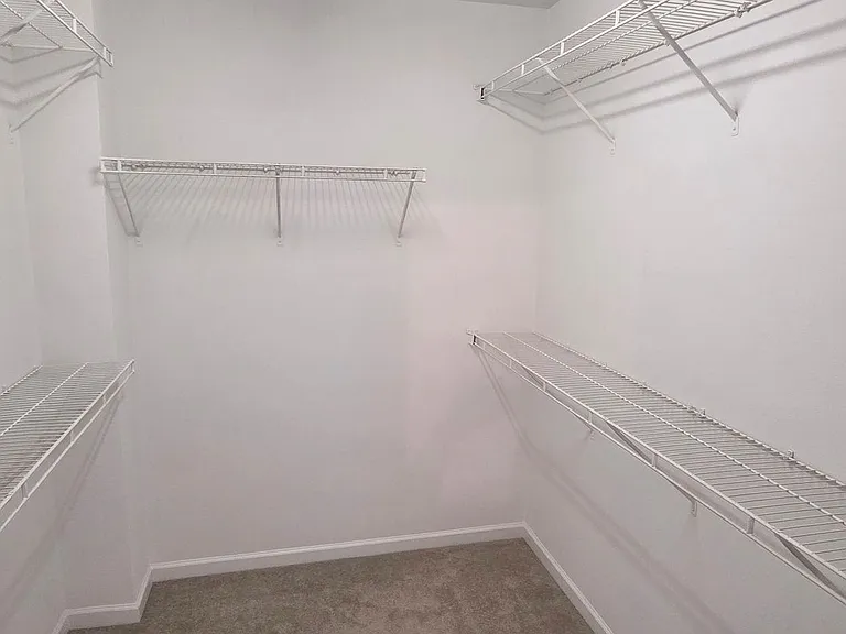 5905 Hollow Wood Ct — Photo 22
