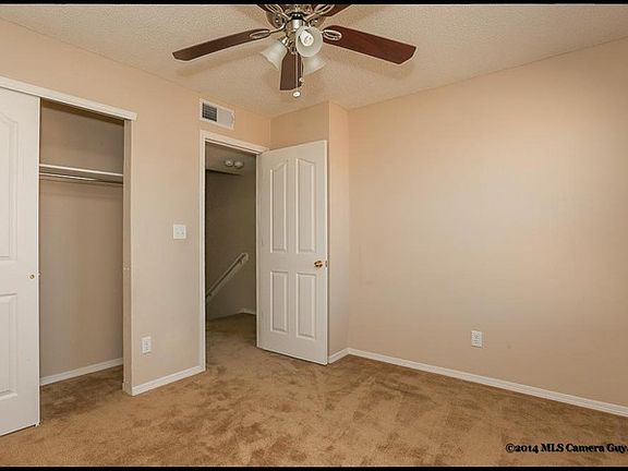 3rd image of 14221 Poets Rock Ln