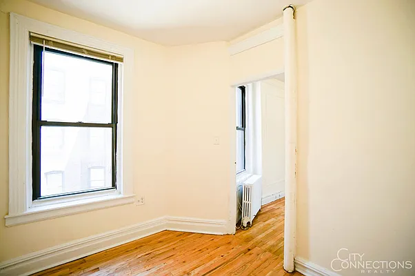 Rented by City Connections Realty | media 42