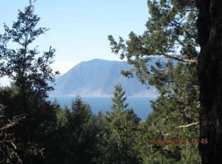 47 Saddle Ct, Whitethorn, CA 95589