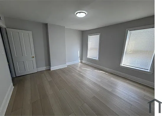 1114 Lancaster Ave — Photo 13