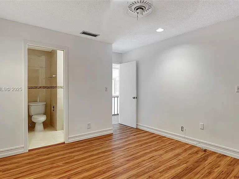 205 Dunwoody Ln #1785 — Photo 58