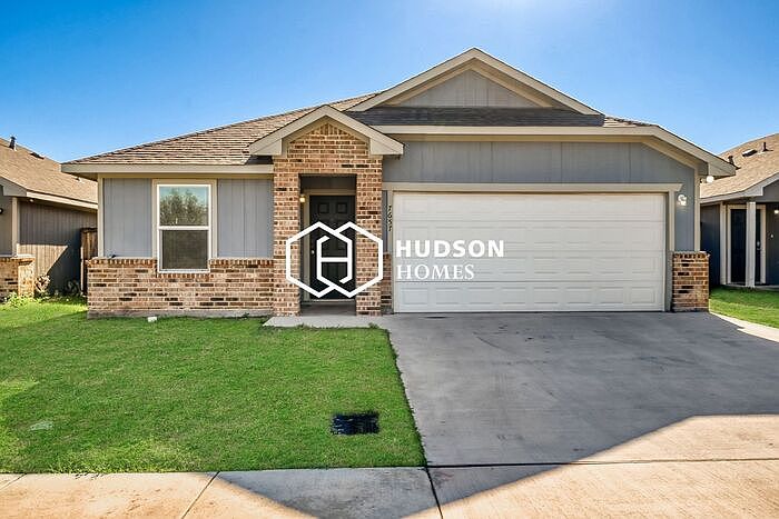 1st image of 7657 Vineyard Dr