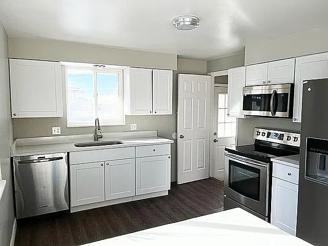 11036 E 4th Way #A — Photo 4