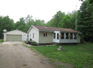3313 W Klees Rd, Stanton, MI 48888