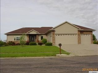 600 Mercedes Dr, Marshall, MN 56258