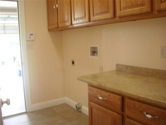 4th image of 5320 Cambridge Ln