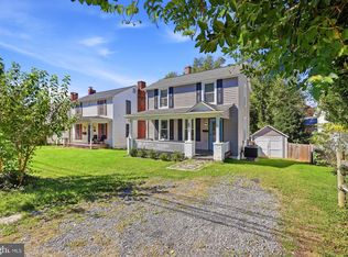 622 S George St, Charles Town, WV 25414