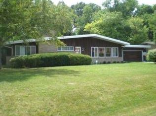 2125 W Greenwood Rd, Milwaukee, WI 53209