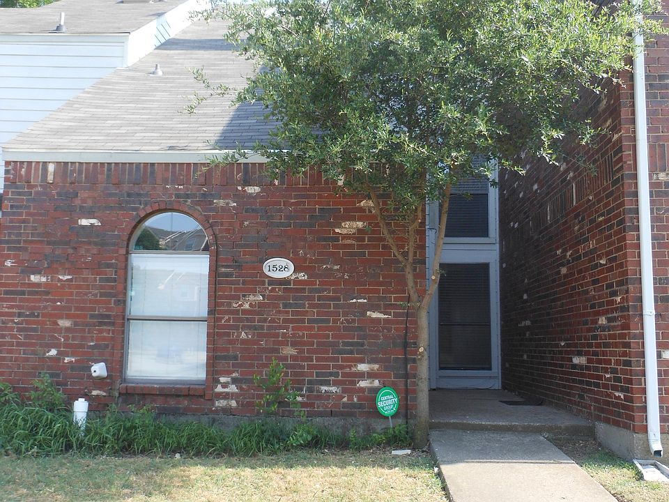 1st image of 1528 Barbara Dr