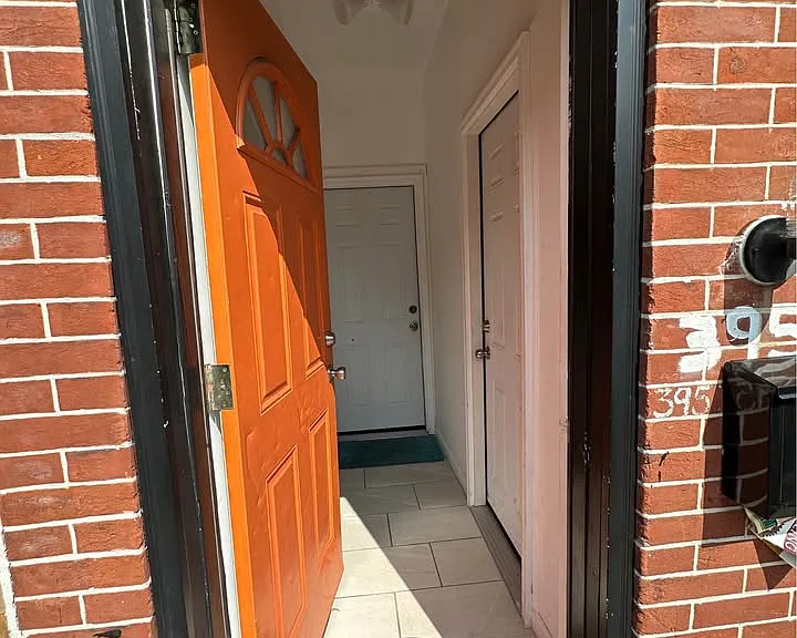 3953 N Fairhill St — Photo 2