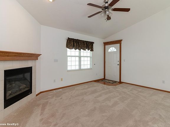 5th image of 814 Green Breeze Cir