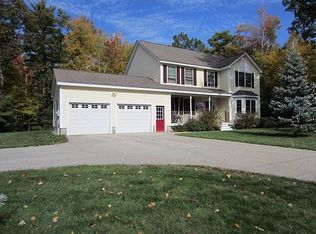 3 Halfyard Dr, Brookline, NH 03033