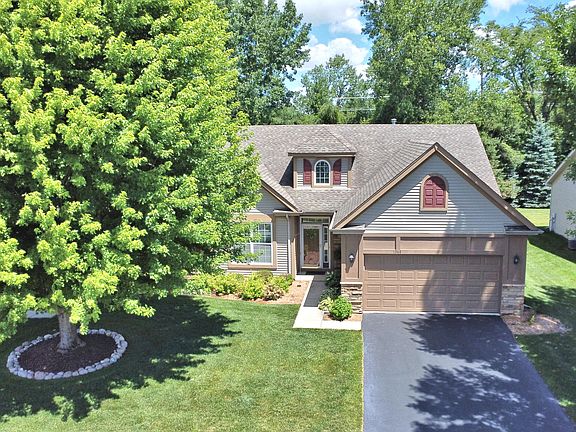 3rd image of 1368 Mackinaw Pl