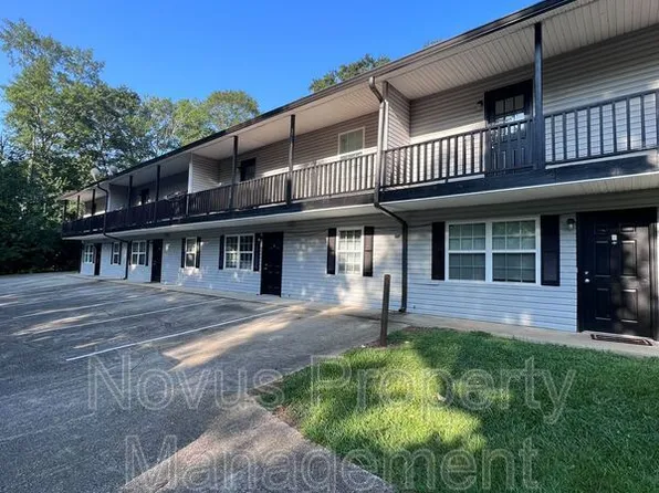 124 Bowen St APT G, Carrollton, GA 30117