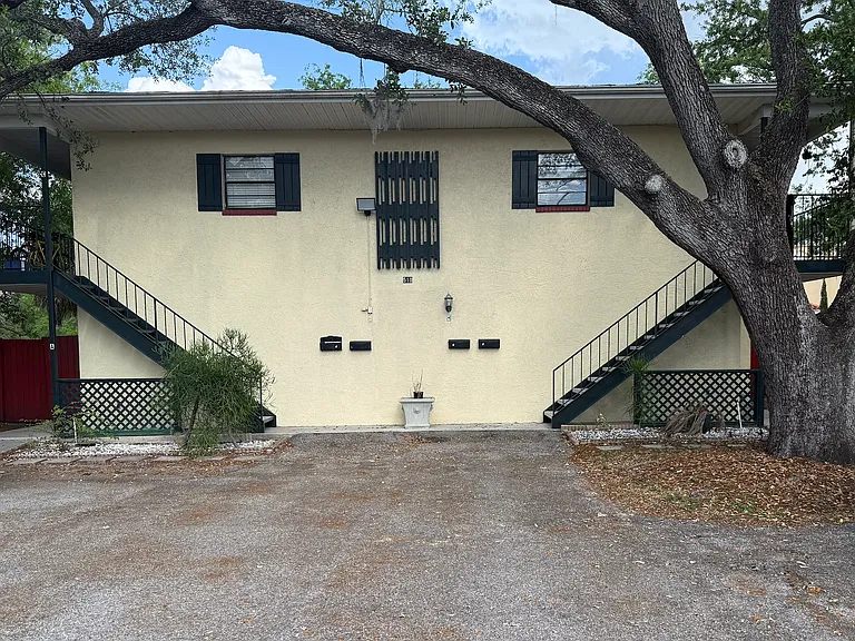 510 S Audubon Ave #B — Photo 1