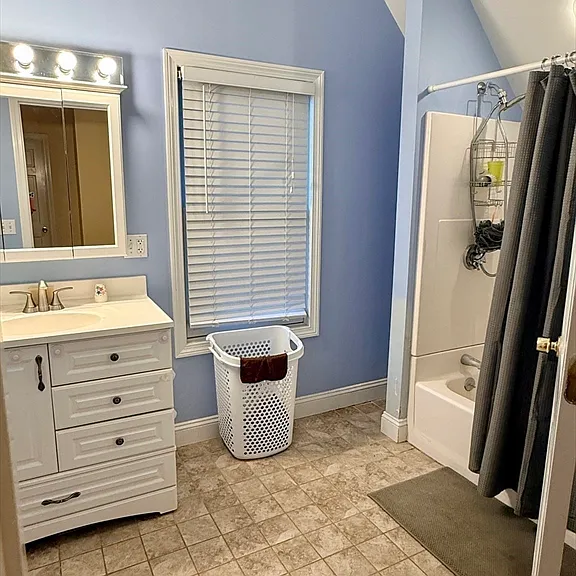 55 Monument St #2 — Photo 17