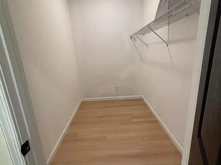2632 Hydraulic Rd — Photo 23