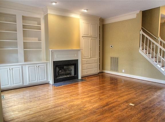 5th image of 3904 Kimpalong Ave