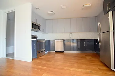 Rented by Safdie Realty Group