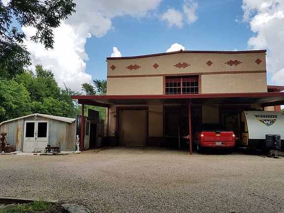 Covered Carport 3 Vehicles