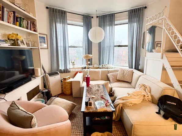 384 Commonwealth Ave, Boston, MA