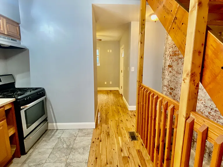 2027 S Watts St — Photo 13