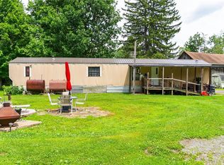 4263 Evergreen Rd, West Middlesex, PA 16159